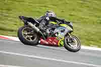 cadwell-no-limits-trackday;cadwell-park;cadwell-park-photographs;cadwell-trackday-photographs;enduro-digital-images;event-digital-images;eventdigitalimages;navarra;no-limits-trackdays;peter-wileman-photography;racing-digital-images;trackday-digital-images;trackday-photos